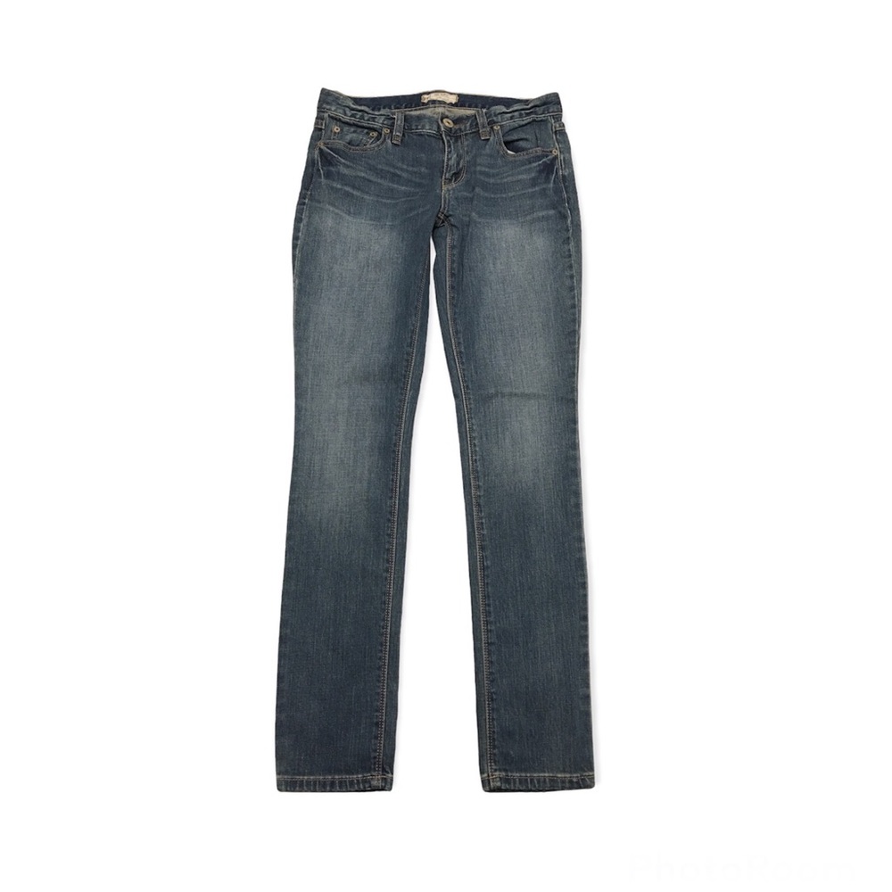 Free People Women's Straight Leg Jeans in Medium Blue Wash